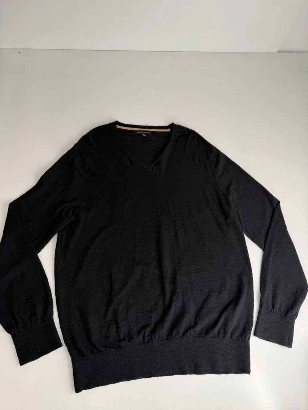 Banana Republic Sweater Men Extra Large Light Cotton V Neck Work Party Core Ex